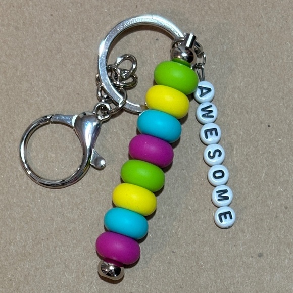 Silicone Inspirational Beaded Keychain - Awesome - Picture 1 of 2